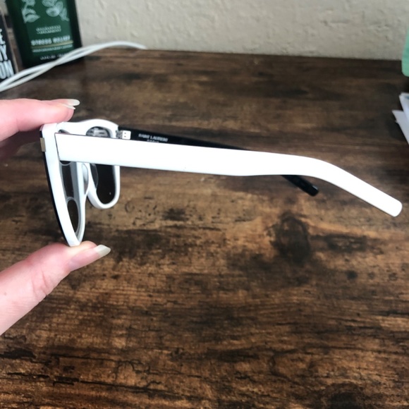 SAINT LAURENT SAINT LAURENT NEW WAVE SUNGLASSES SL 1 019 BLACK/WHITE 59MM YSL - Picture 4 of 5